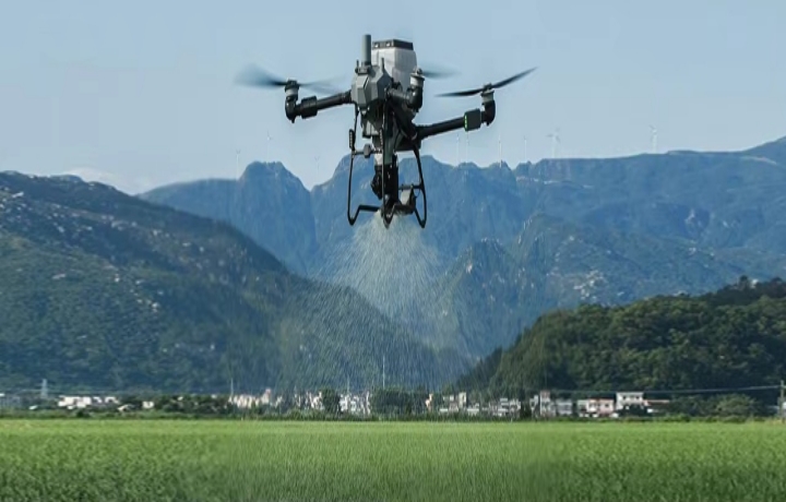 تفاوت بین باتری های لیپو و باتری های نیمه جامد؟